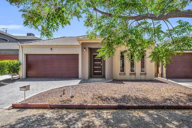 6 Warner Way, VIC 3023