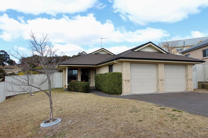 19 Hurley Close, Llanarth NSW 2795 Allhomes