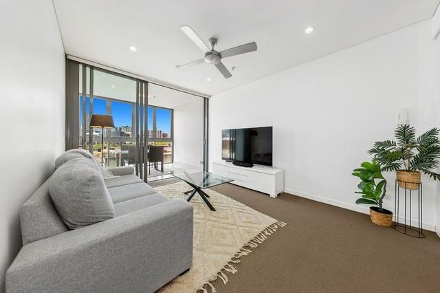 1038/16 Hamilton Place, QLD 4006