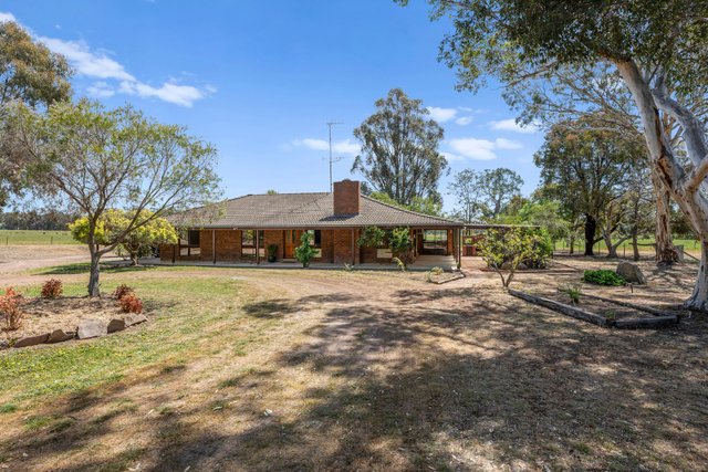 23 Gilliland Road, VIC 3666