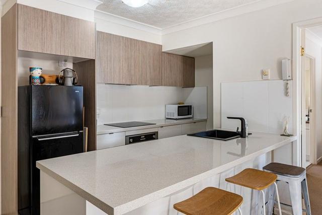 10/27 Chester Terrace, QLD 4215