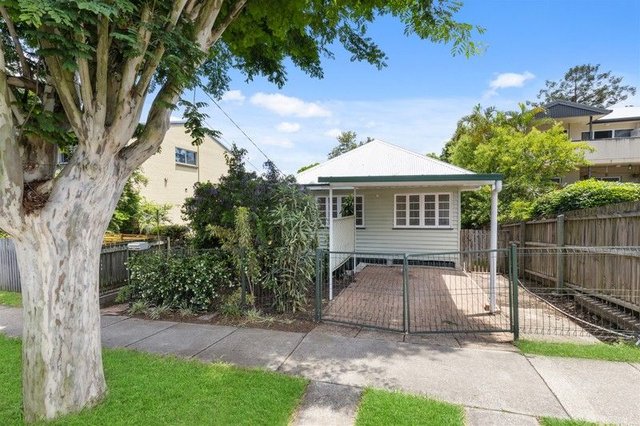 120 Waterton Street, QLD 4103