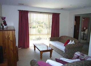 Lounge Room (2006-01-27)