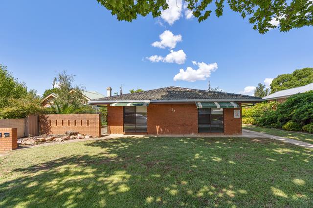 1/123 Best Street, NSW 2650