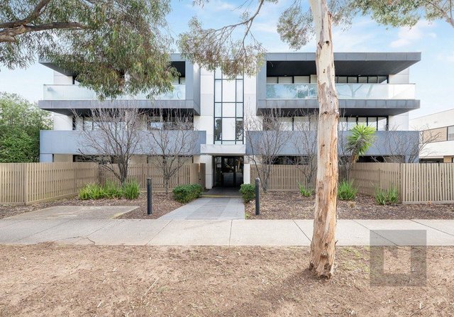 2/4 Crefden Street, VIC 3012