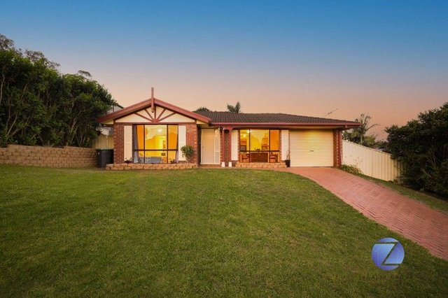 4 Axinite Place, NSW 2558