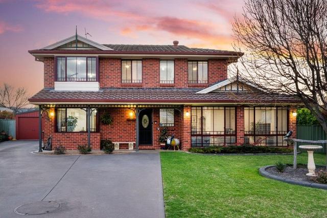 8 Barlow Court, NSW 2850
