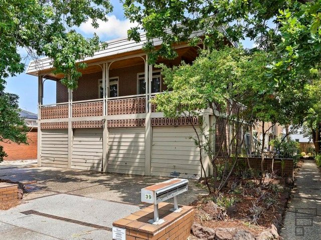 2/39 Kooyong Road, VIC 3161