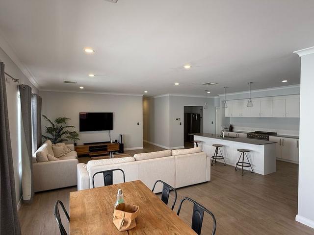 22 Scottsdale Turn, WA 6210