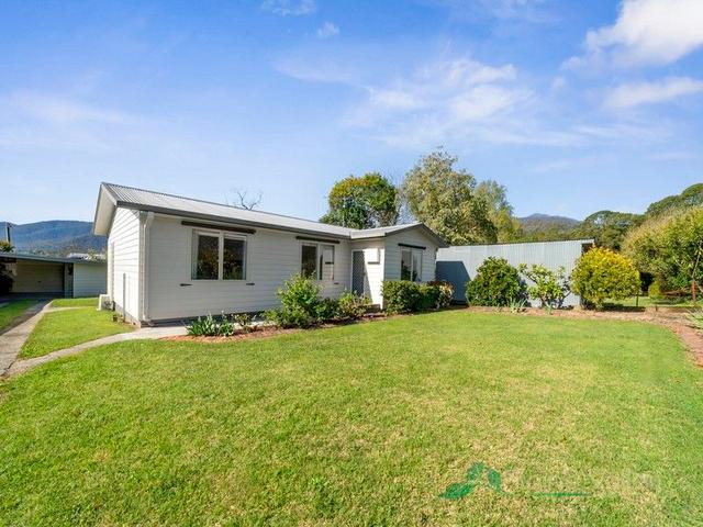 61 Freeburgh Avenue, VIC 3699