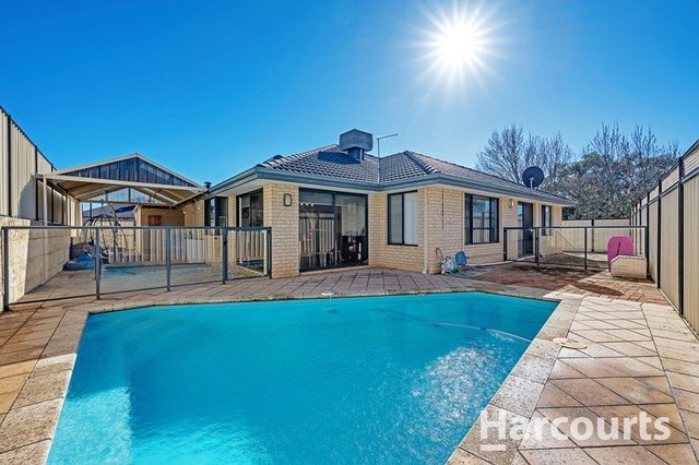 43 Polglase Fairway, WA 6030