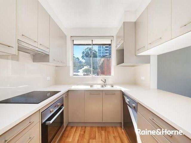 9/3 Pitt Street, NSW 2031