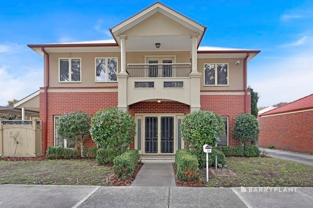 1/30 Trinity  Way, VIC 3752