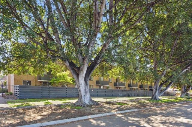 15C/159 Hector Street, WA 6017