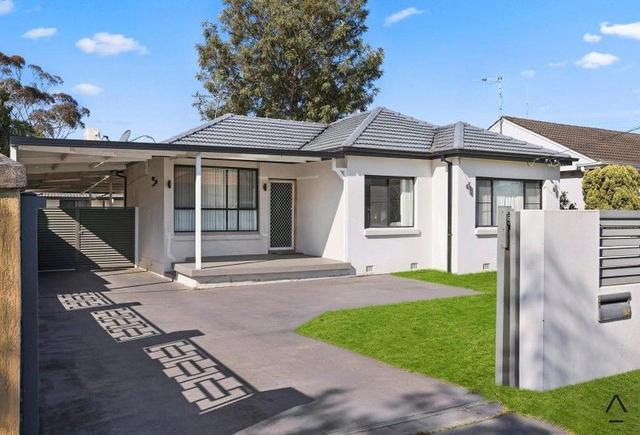 92 Webster Rd, NSW 2170