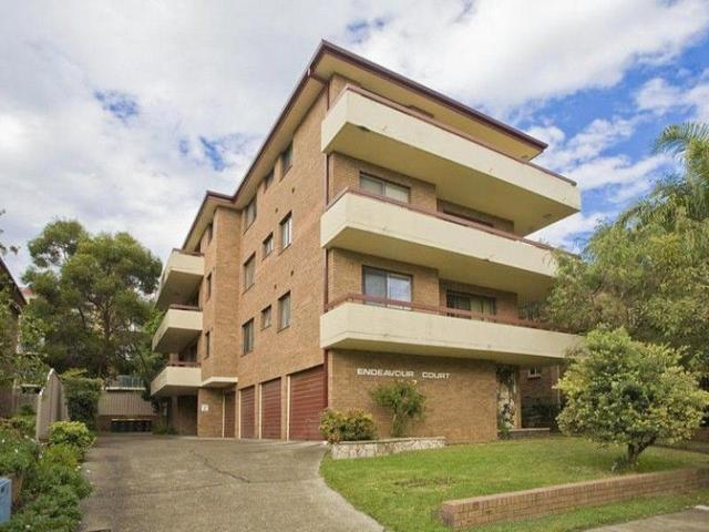 8/5 Oxford Street, NSW 2223