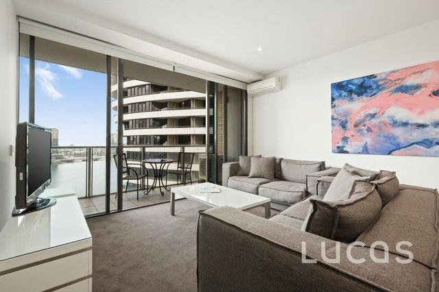 1304/5 Caravel Lane, VIC 3008