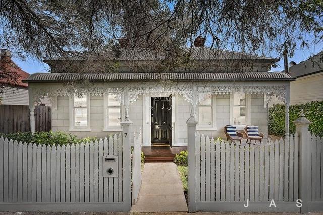 7 Mackay Street, VIC 3013