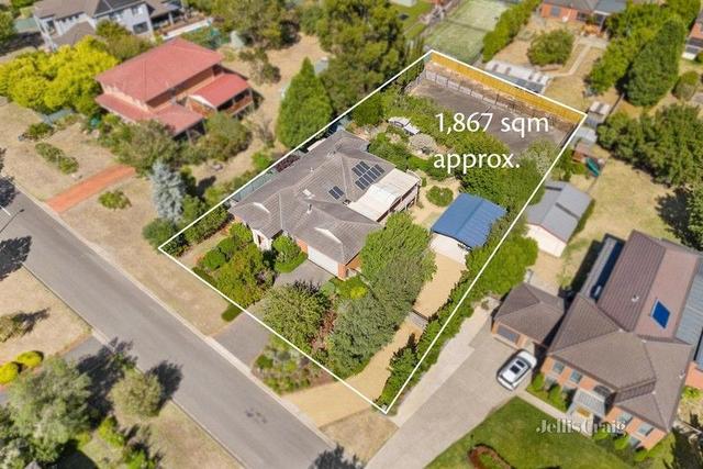 13 View Point Drive, VIC 3350