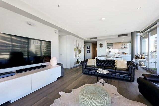 701/1 Roy Street, VIC 3000