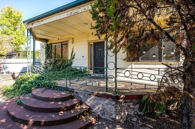 310 Lake Albert Road, NSW 2650