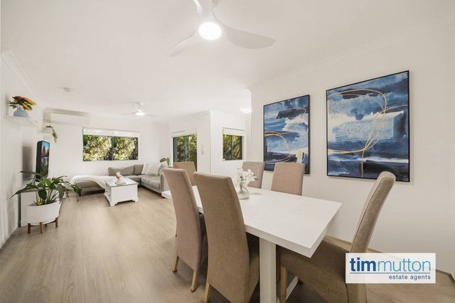 Unit 8/16 Frank Oliveri Drive, NSW 2170