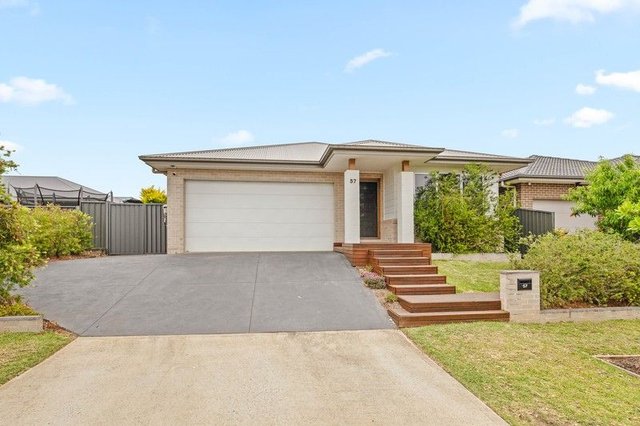 57 Jennings Crescent, NSW 2570