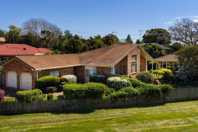2 Tulip Ct, QLD 4350