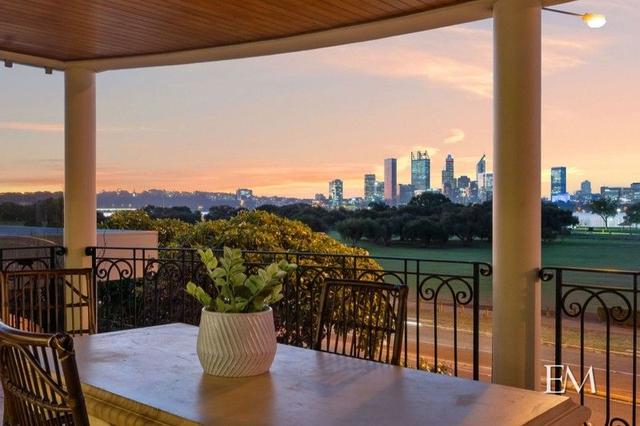 32 Garden Street, WA 6151