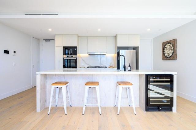 1302/5 Pacific Street, QLD 4217