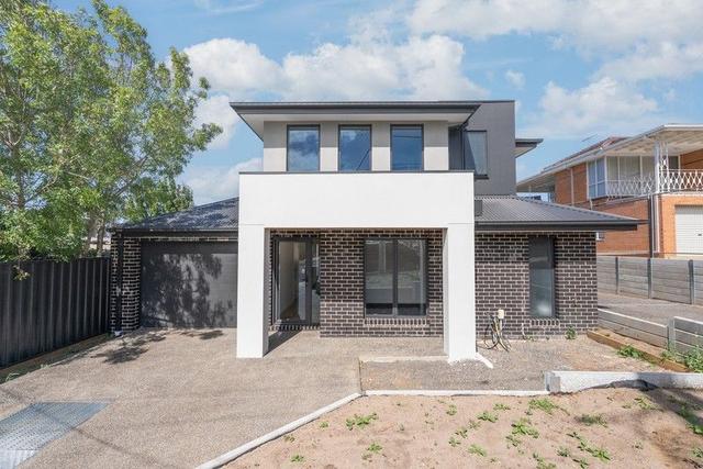 4 Glenside Street, VIC 3034
