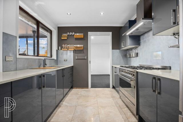 5 Wuronga Hill, ACT 2905