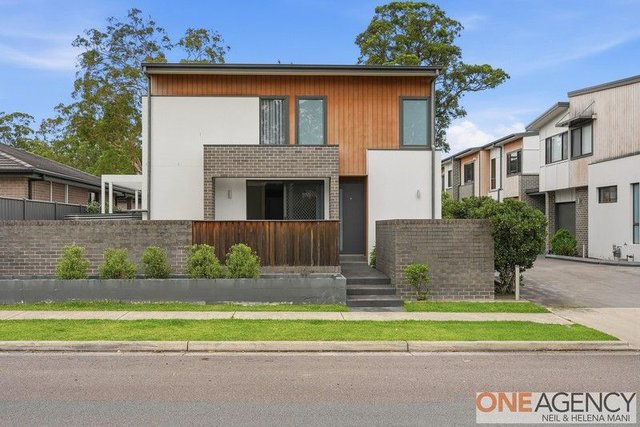 2/18-20 Pemell Street, NSW 2250