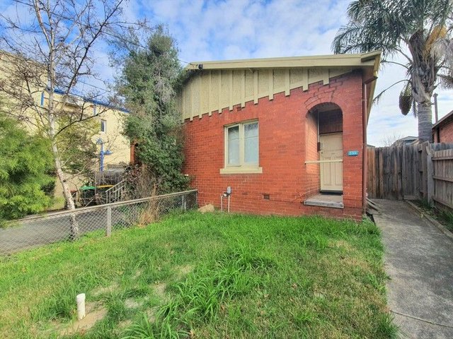 392 Hawthorn Road, VIC 3162