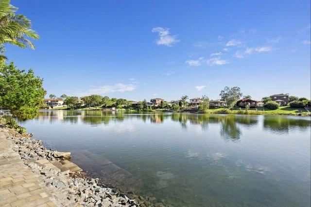 71 Southlake Drive, QLD 4227