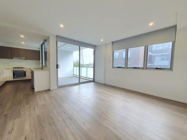 120/13-15 Weyland Street, NSW 2196