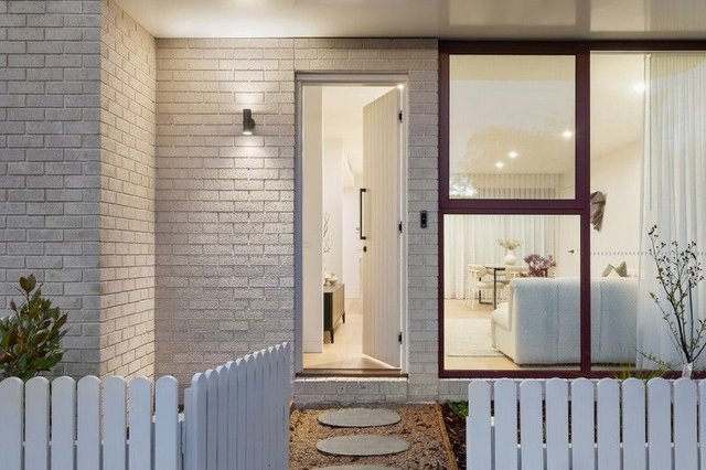 2B Leonard Street, VIC 3070