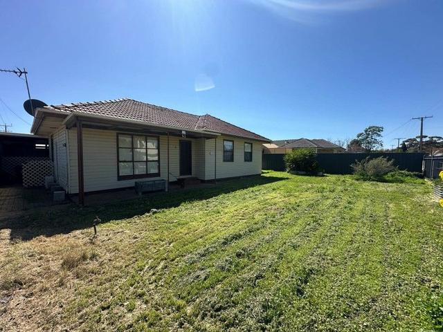 11 Dutton St, SA 5491