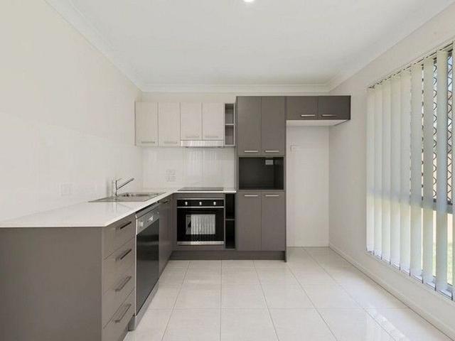 2/37 Jones Street, QLD 4022