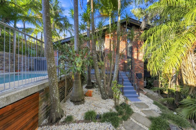 10 Roselands Avenue, NSW 2086