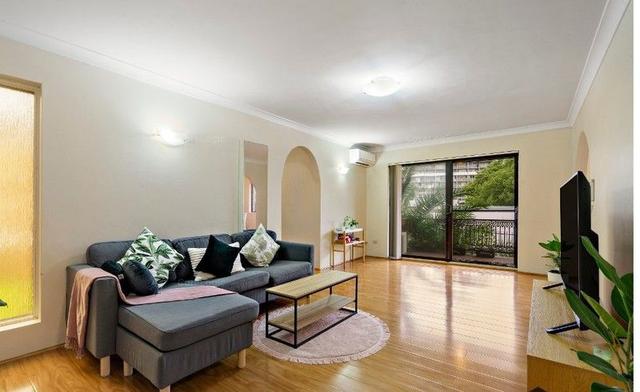 4/8-10 Harold Street, NSW 2150