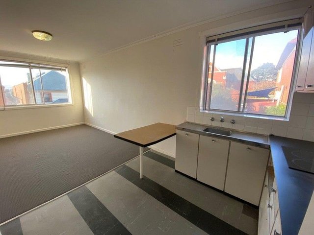 8/35 James Street, VIC 3070