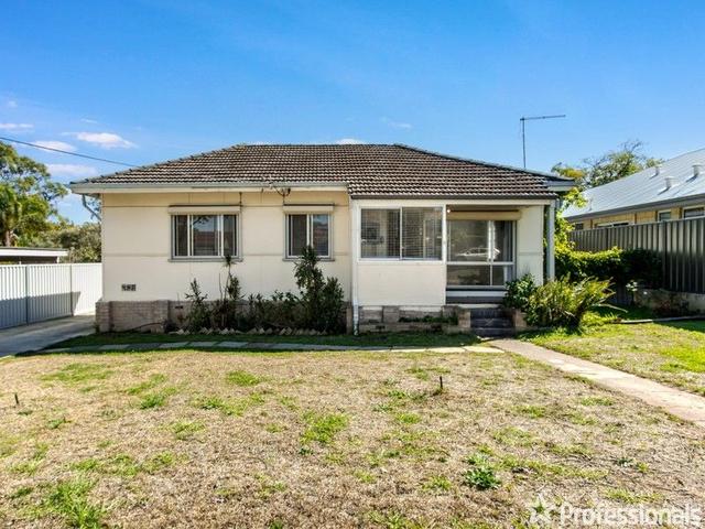 5 Cowcher Way West, WA 6167