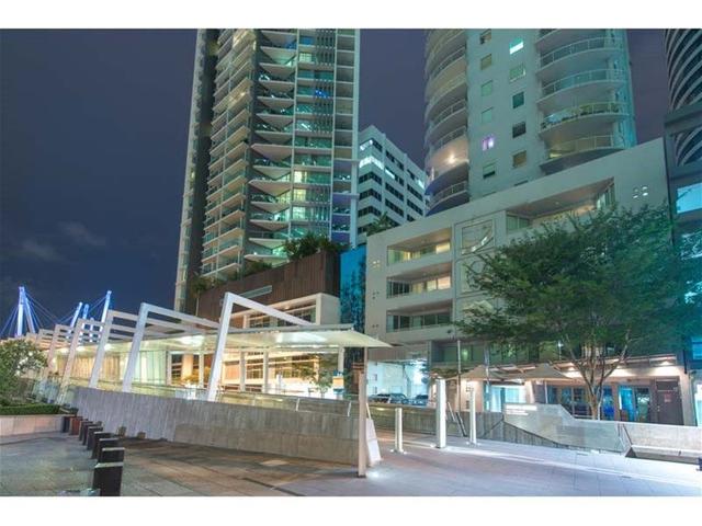 603/30 Tank St, QLD 4000
