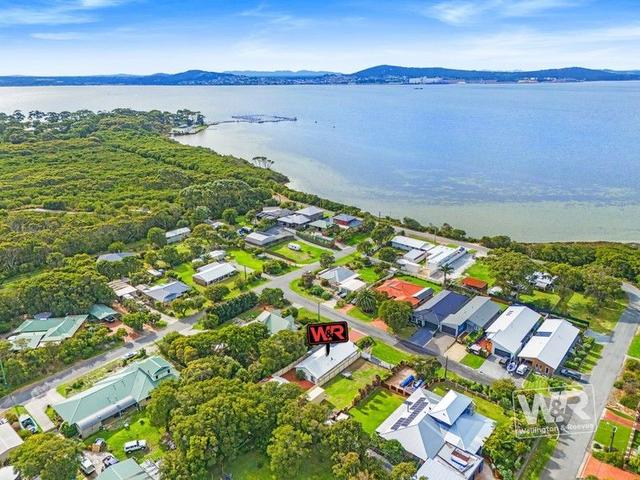6 William Street, WA 6330