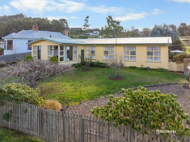 15 Bay View Road, TAS 7117