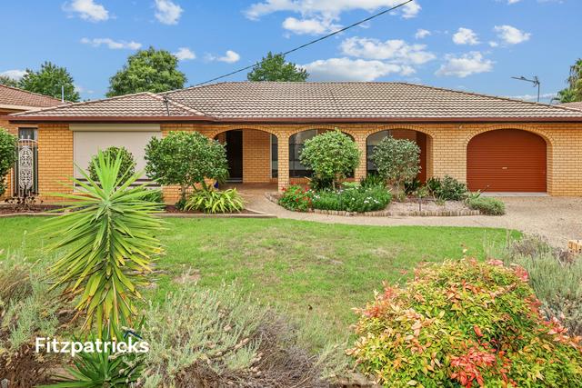13 Horsley Street, NSW 2650
