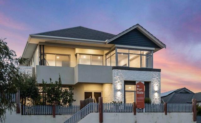 28 Topsail Loop, WA 6038