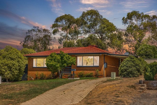 30 Hayley Crescent, NSW 2620