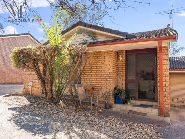 2/144 Macquarie Avenue, NSW 2560
